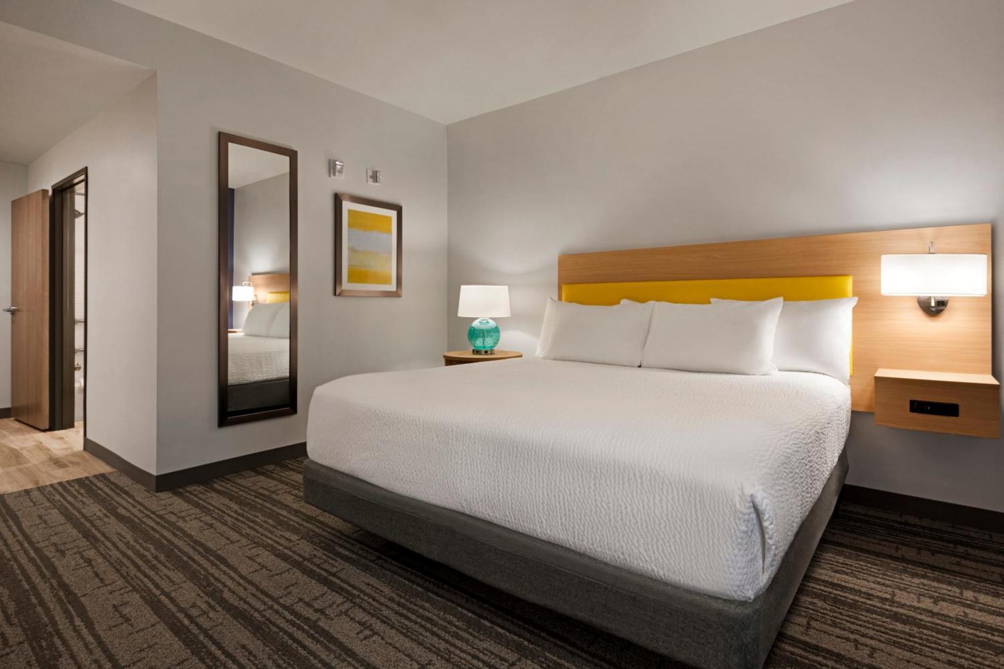Days Inn By Wyndham Beaumont West I-10 Walden Room photo